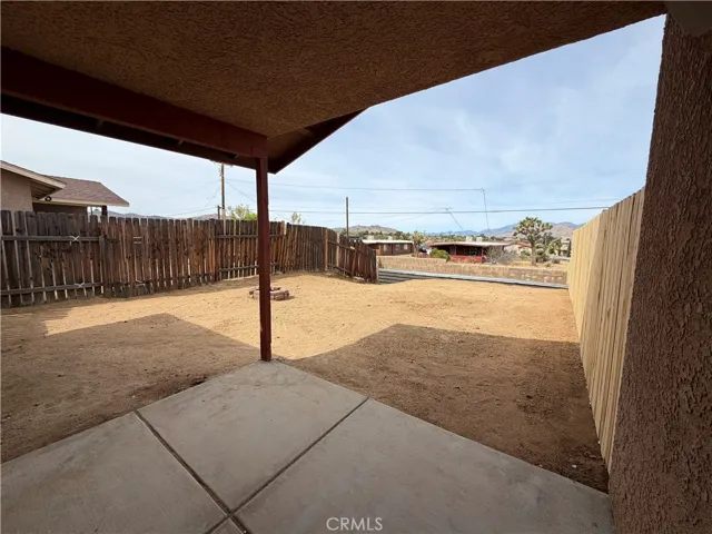 7230 Murray Lane, Yucca Valley, California 92284