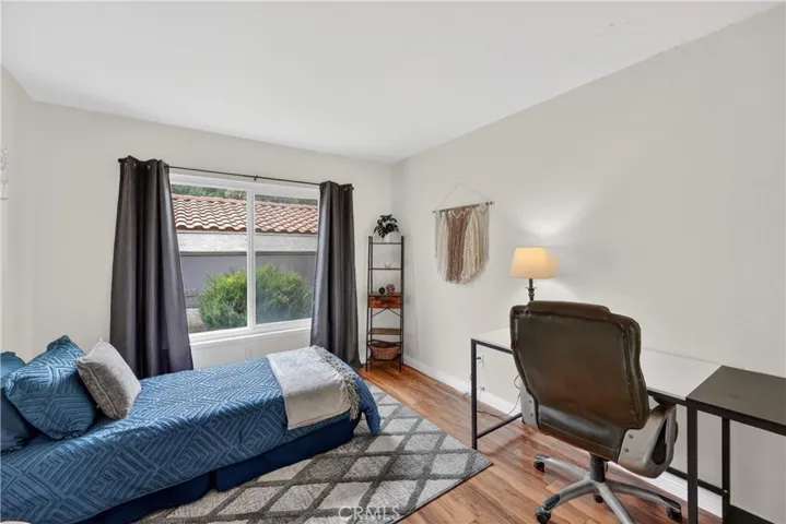 69 Brownfield, Pomona, California 91766