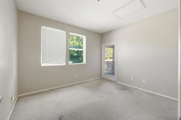 31369 David, Temecula, California 92592