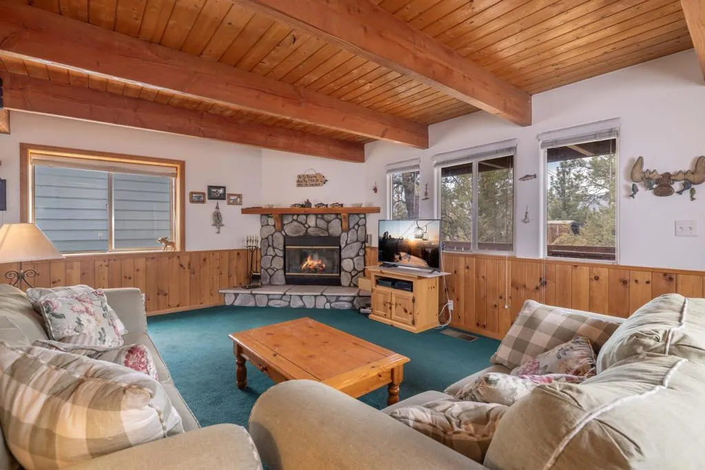 016_Living Room 2