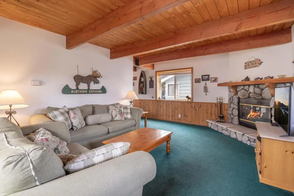 017_Living Room 1