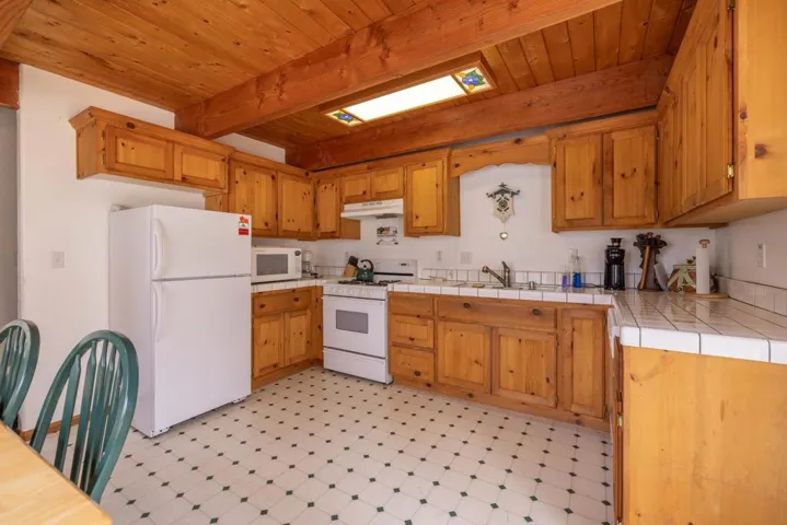 022_Kitchen 2