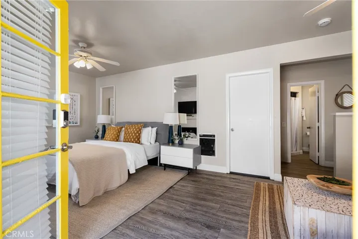 118 Emerald, Newport Beach, California 92662