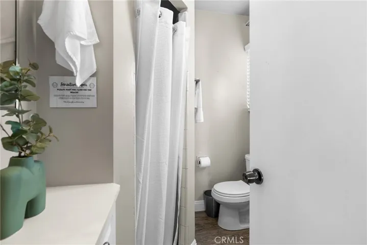 118 Emerald, Newport Beach, California 92662