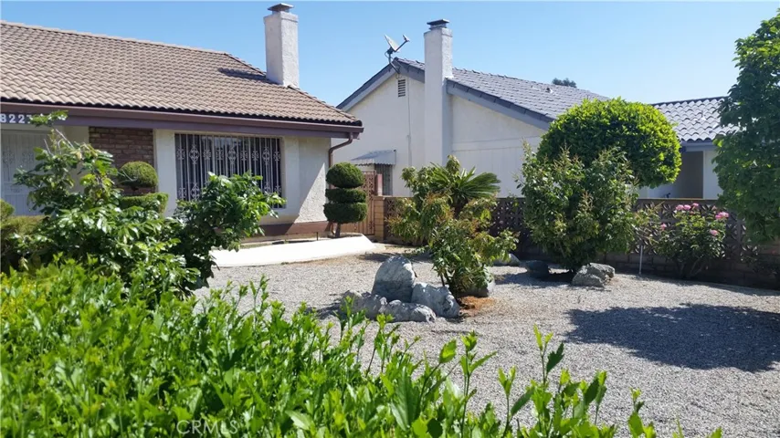 Picture is from 05-2017 rental listing