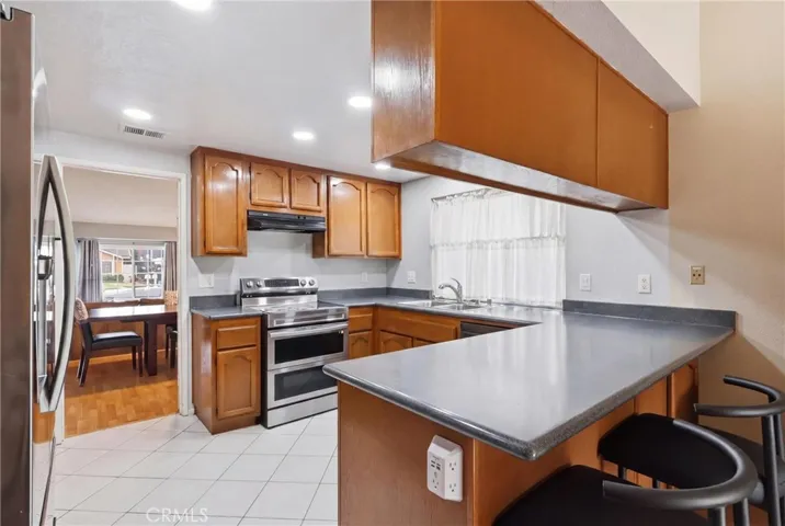digitally removed items from counter top