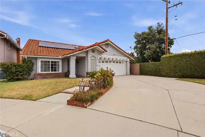 8225 Mahogany, Buena Park, California 90620