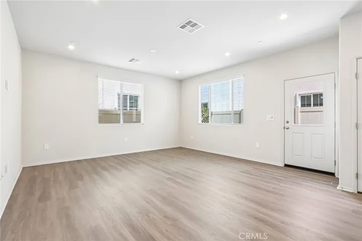 28242 Via Vendimia, Temecula, California 92591