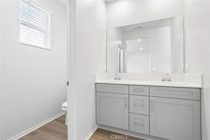 28242 Via Vendimia, Temecula, California 92591