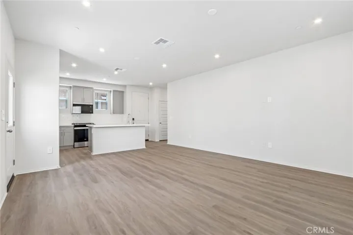 28242 Via Vendimia, Temecula, California 92591