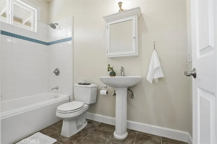 6725 Calle Stornetta, San Luis Obispo, California 93401