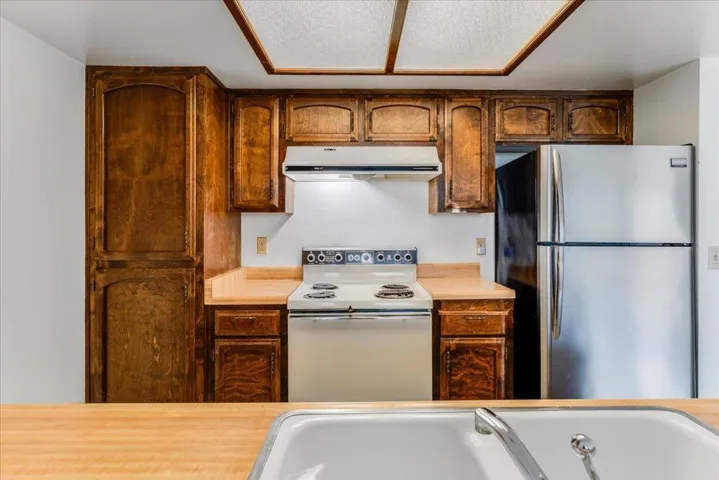 9120 Balboa Avenue 12, San Simeon, California 93452