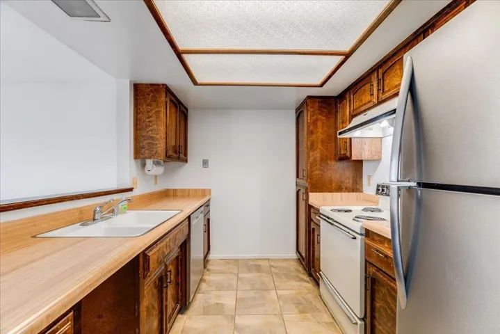 9120 Balboa Avenue 12, San Simeon, California 93452