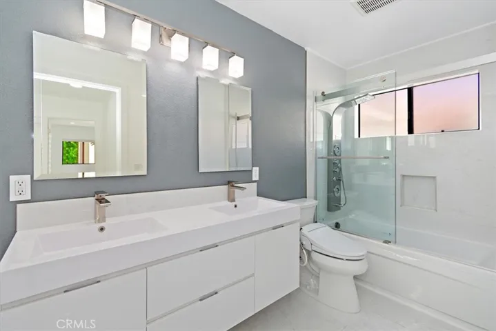 510 N Francisca Avenue C, Redondo Beach, California 90277