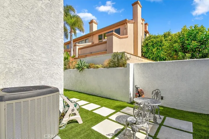 510 N Francisca Avenue C, Redondo Beach, California 90277