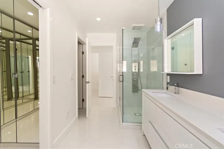 510 N Francisca Avenue C, Redondo Beach, California 90277