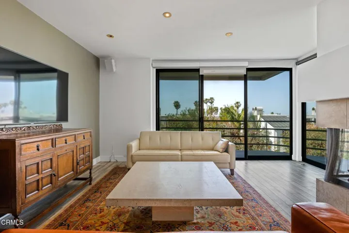 11-Living Area