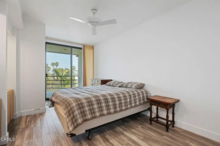 20-Bedroom