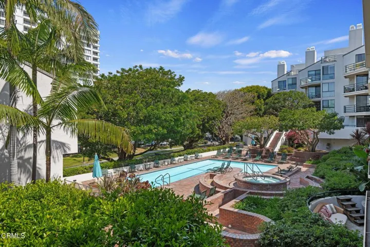 02-Sea Colony Community Pool