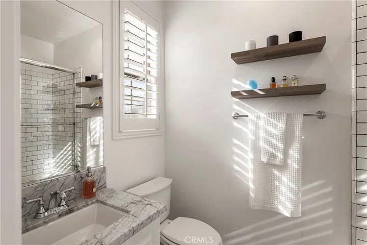Bedroom #3's ensuite bathroom