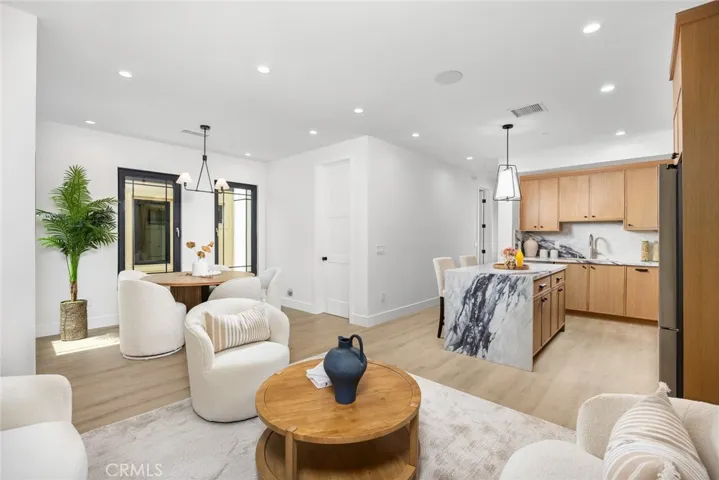 826 Sunset B, Arcadia, California 91007