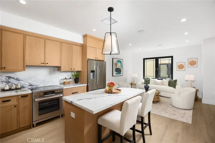826 Sunset B, Arcadia, California 91007