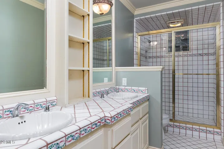 1265 Club House Dr 018-mls