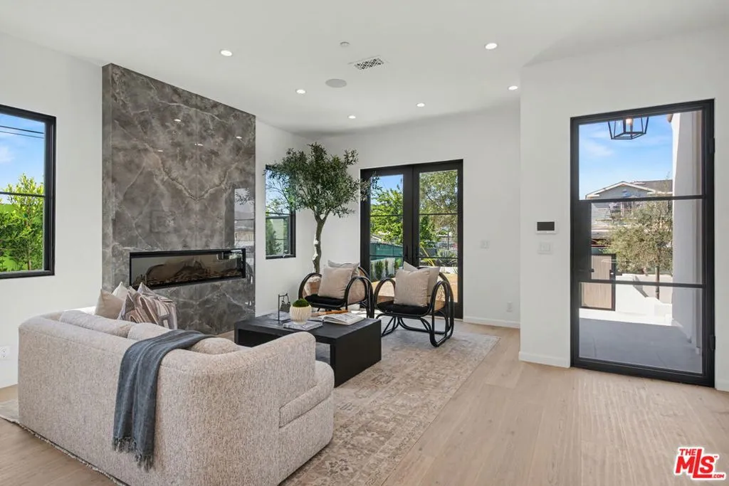 16011 Miami Way, Pacific Palisades, California 90272 — photo 4