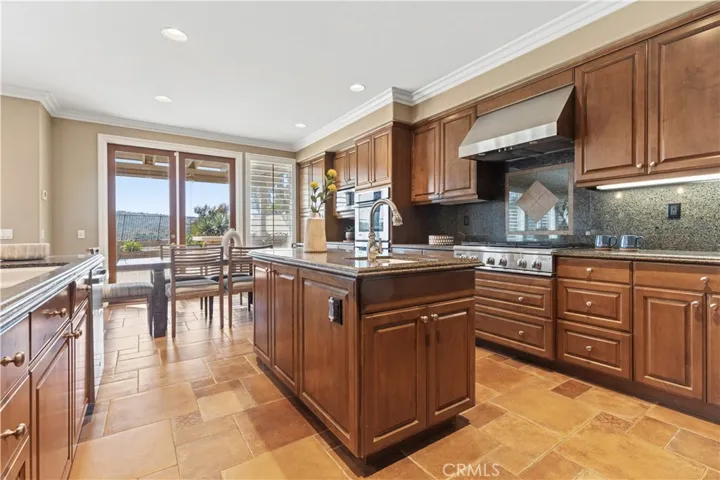 28821 Drakes, Laguna Niguel, California 92677