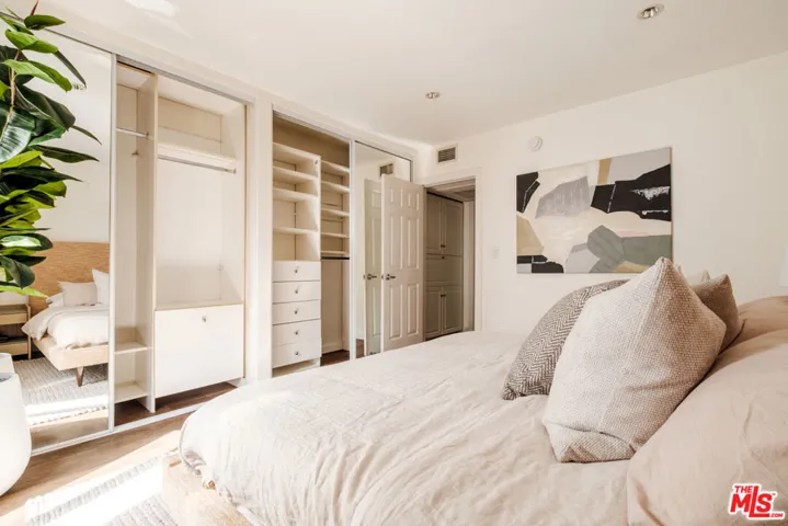 141 S Clark Drive 404, West Hollywood, California 90048