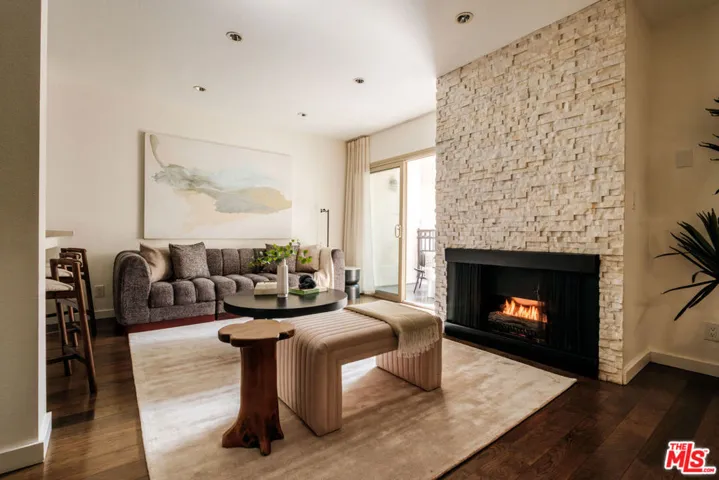 141 S Clark Drive 404, West Hollywood, California 90048