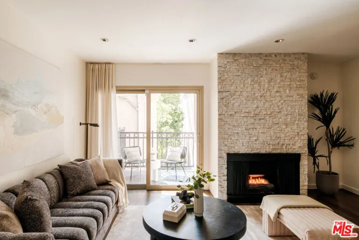 141 S Clark Drive 404, West Hollywood, California 90048