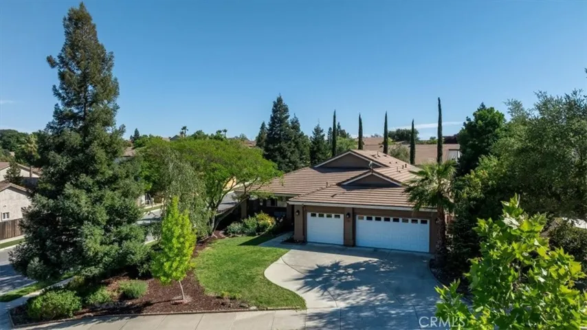 322 Montebello Oaks, Paso Robles, California 93446