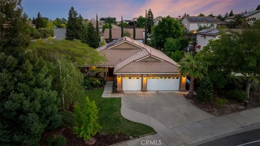 322 Montebello Oaks, Paso Robles, California 93446