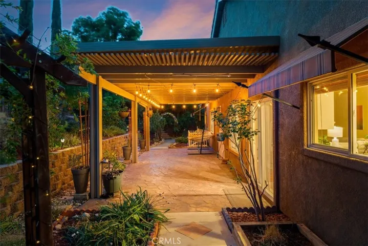 322 Montebello Oaks, Paso Robles, California 93446