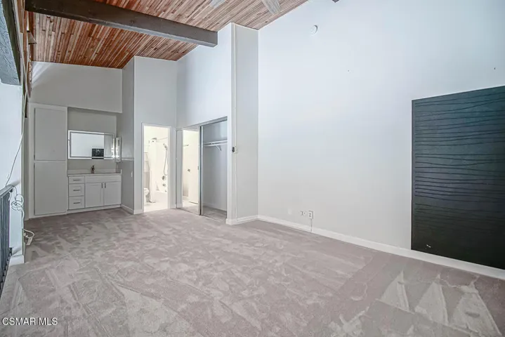 Upper Bedroom