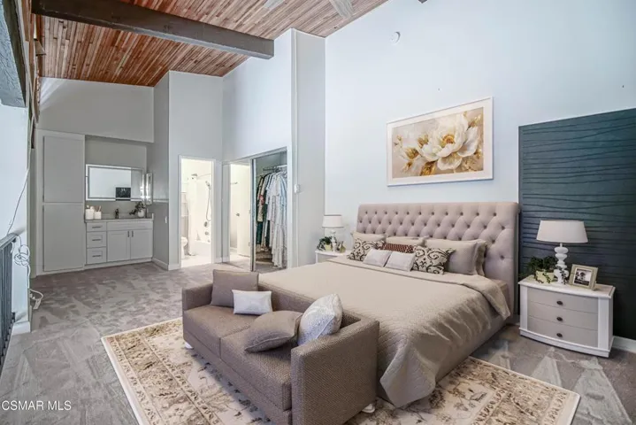 Upper Bedroom