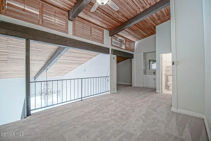 Upper Bedroom