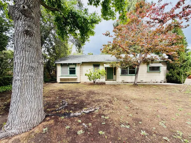 4055 Laguna Way, Palo Alto, California 94306