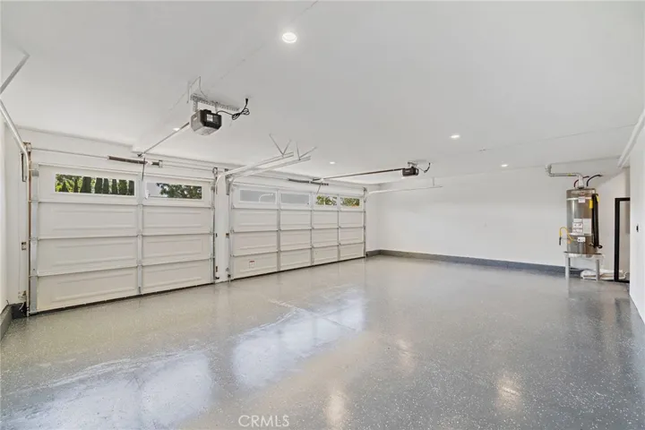 3 car garage