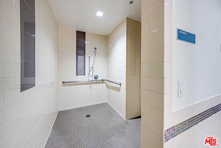 1234 Wilshire Boulevard 321, Los Angeles, California 90017