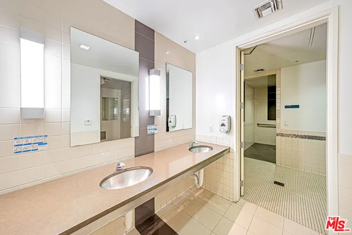 1234 Wilshire Boulevard 321, Los Angeles, California 90017