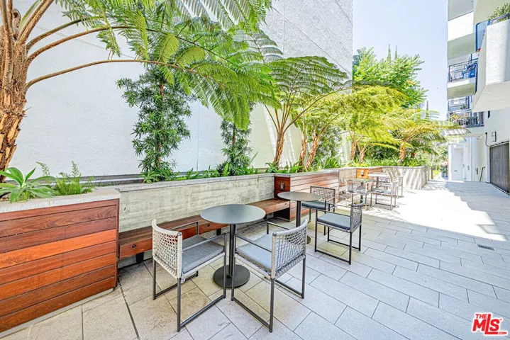 1234 Wilshire Boulevard 321, Los Angeles, California 90017