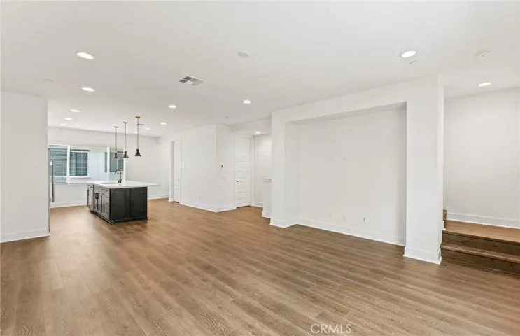 102 Sorrel Court, Burbank, California 91506