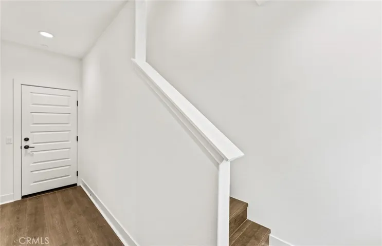 102 Sorrel Court, Burbank, California 91506