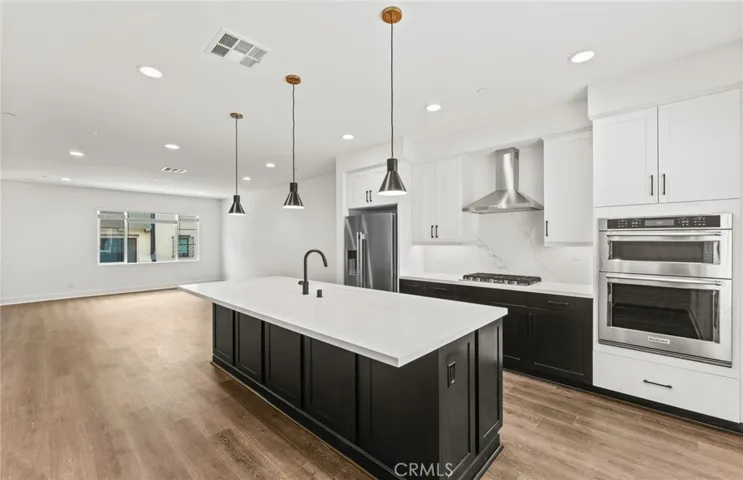 102 Sorrel Court, Burbank, California 91506