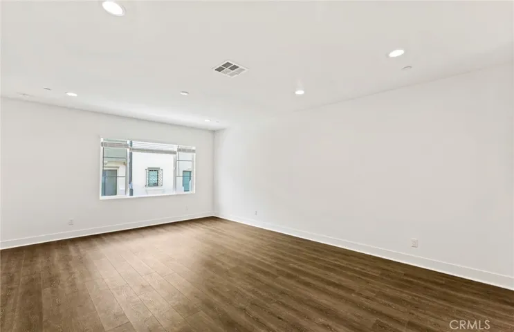 102 Sorrel Court, Burbank, California 91506