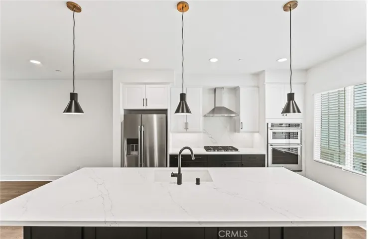 102 Sorrel Court, Burbank, California 91506