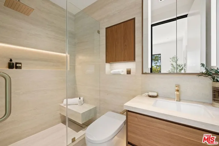 3022 Patricia Avenue, Los Angeles, California 90064