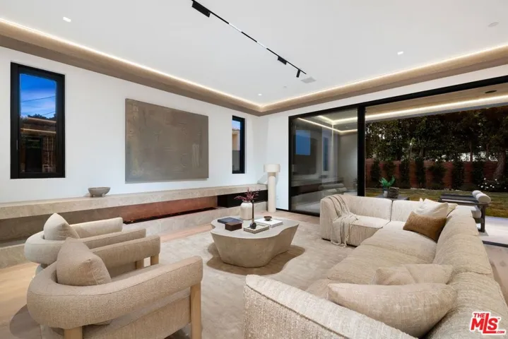 3022 Patricia Avenue, Los Angeles, California 90064